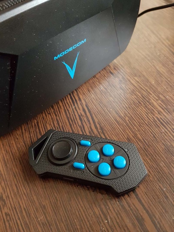 Дешевые и хорошие очки VR - Modecom Volcano Blaze