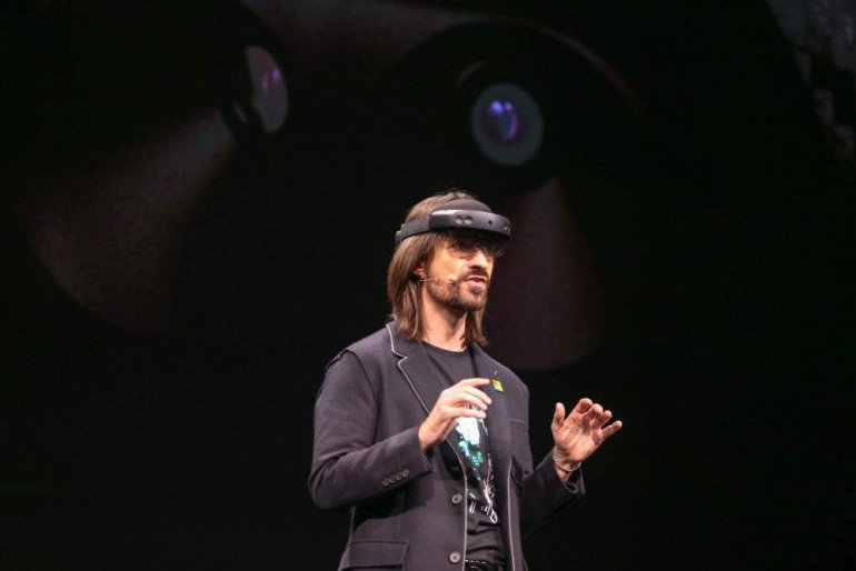 MWC 2019: Microsoft представляет очки HoloLens2