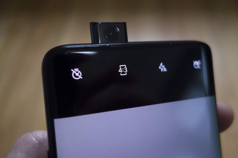 Новый OnePlus 7 Pro официально - флагманский убийца в новой версии