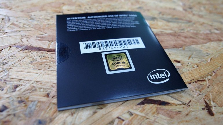 Intel Core i9 9980XE на грани абсурда - Hell Machine 2019