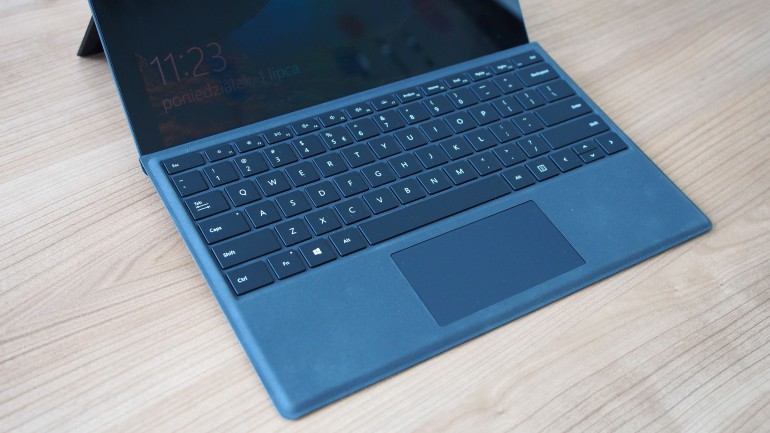 Идеальный гибрид?  Мы тестируем Microsoft Surface Pro 6