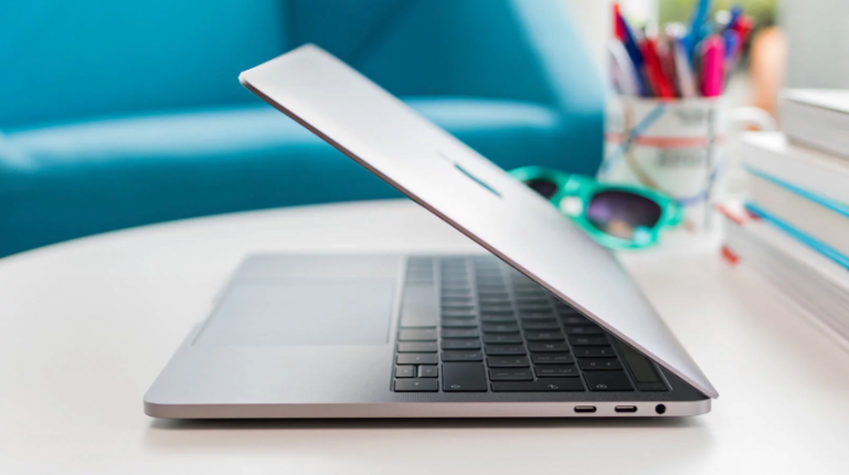 MacBook Air или MacBook Pro - мы сравниваем новейшие ноутбуки от Apple