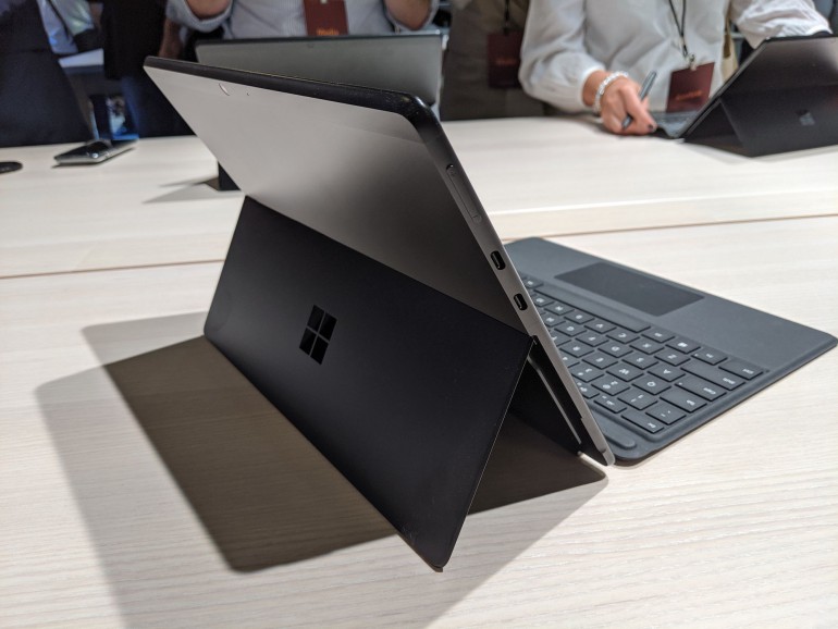 Surface Pro X - большой шаг вперед - первые впечатления