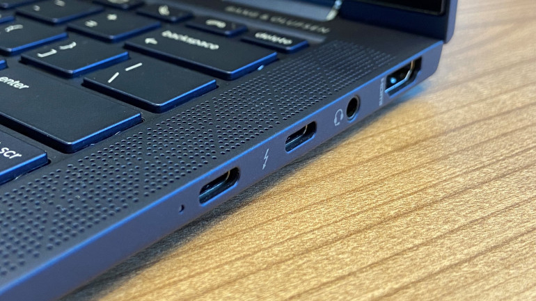 HP Elite Dragonfly - стоит ли инвестировать в легкий ноутбук с устаревшим процессором?