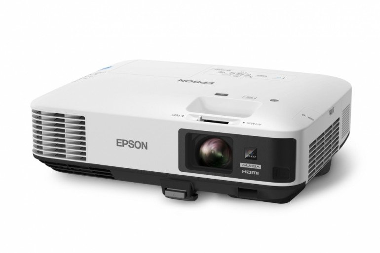 Epson EB-1985WU - впечатляющие возможности беспроводной связи