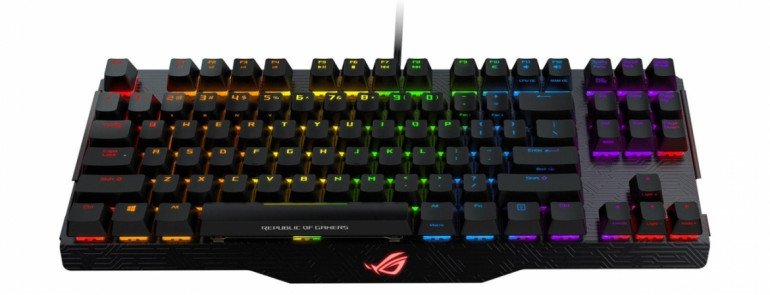 Тест клавиатуры для игроков Asus ROG Claymore