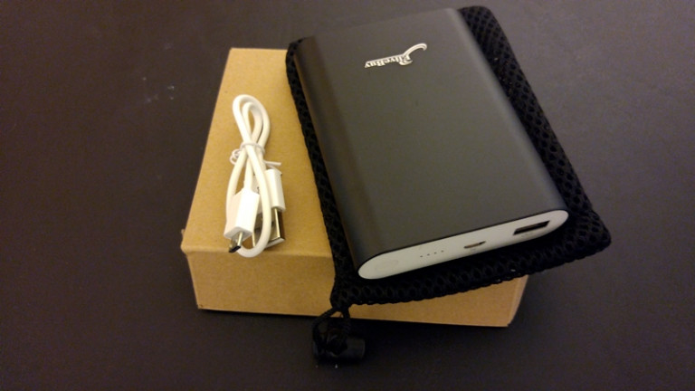 EliveBuy Power Bank тест 10,400 мАч Power Bank