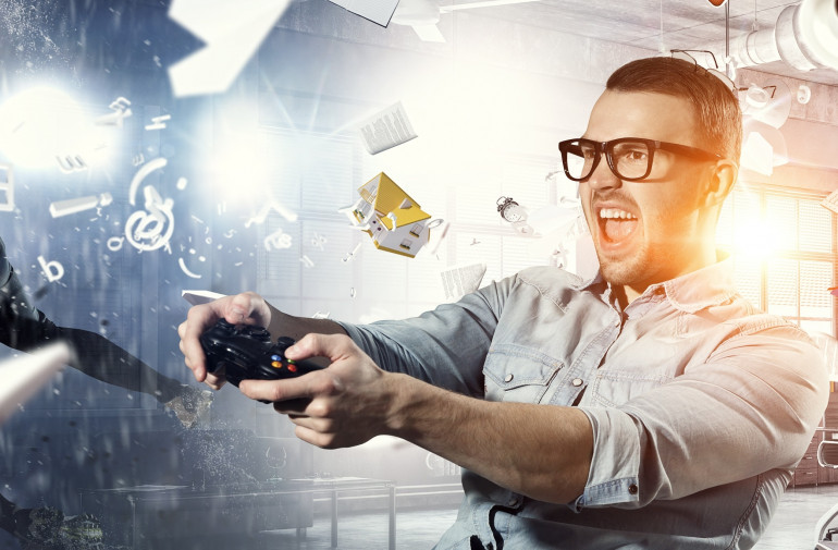 Лучшие игры в конце 2018 года.  Новое поле битвы, Tomb Raider, Call of Duty ...