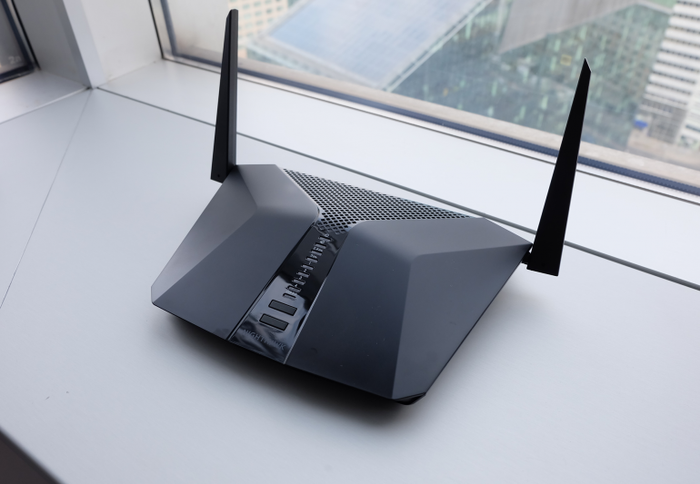 NETGEAR Nighthawk RAX40 - тест маршрутизатора для требовательных пользователей