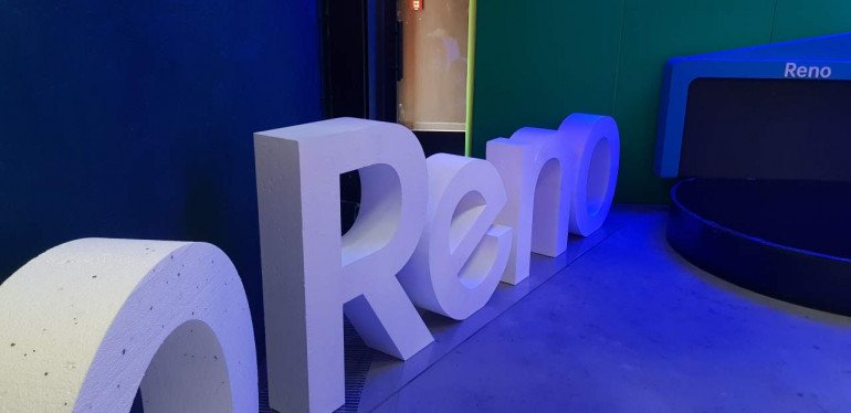 Польские премьеры Oppo Reno и Reno 10x Zoom - наши первые впечатления