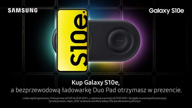Samsung Galaxy S10e с беспроводным зарядным устройством Duo Pad в подарок
