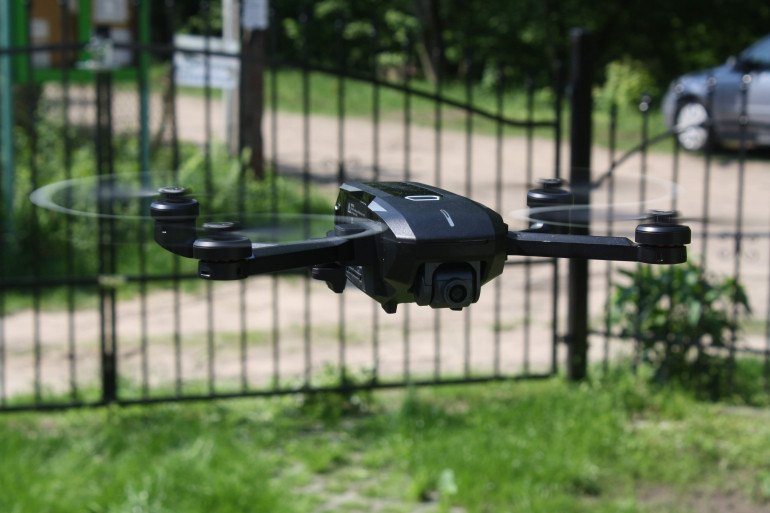 Тест Yuneec Mantis Q - небольшой складной квадрокоптер