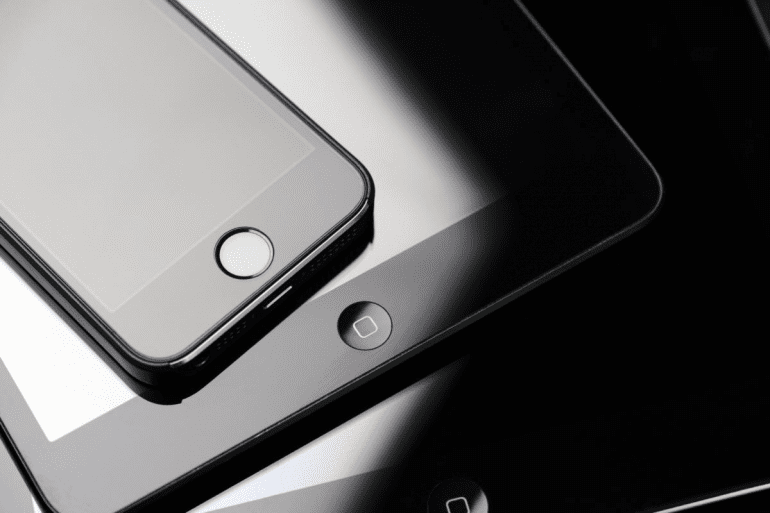 Какие устройства Apple получат новые системы?