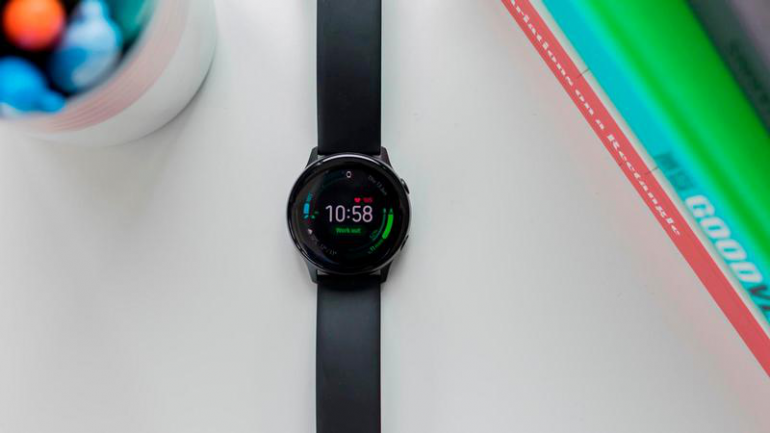 Samsung Galaxy Watch Active - тест новейших умных часов с Tizen