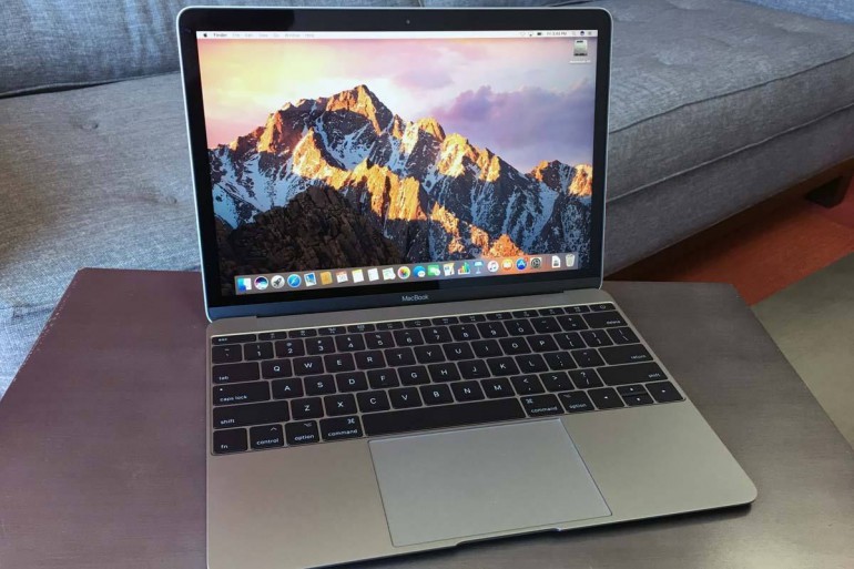 Apple отменяет продажу 12-дюймового MacBook