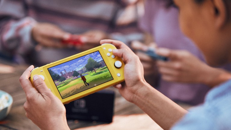 Представлен Nintendo Switch Lite - он меньше, дешевле и полностью мобильн.