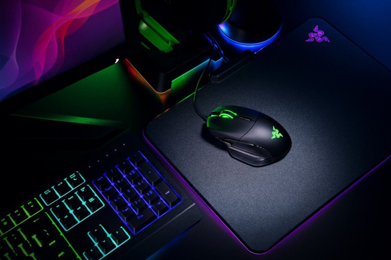 Новые мыши Razer Basilisk с технологией HyperSpeed