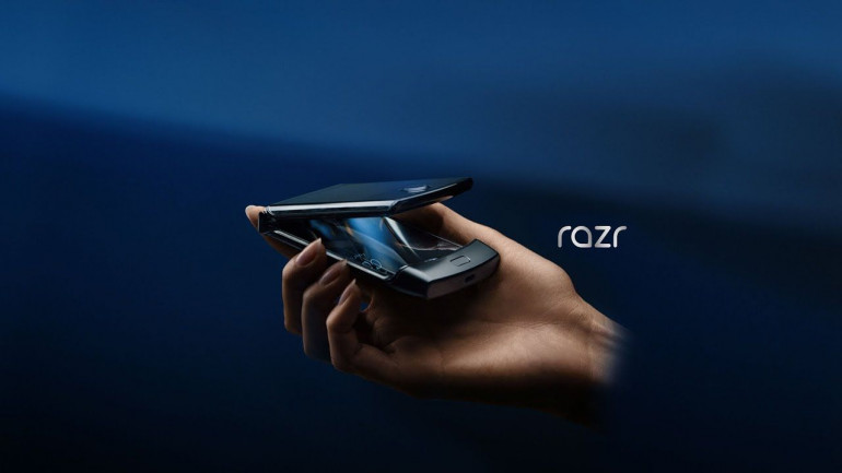 Motorola RAZR дебютирует с небольшой задержкой