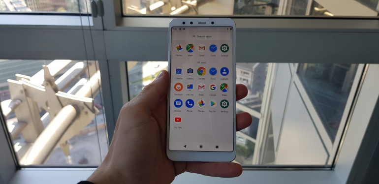 Xiaomi Mi A2 получает Android 10