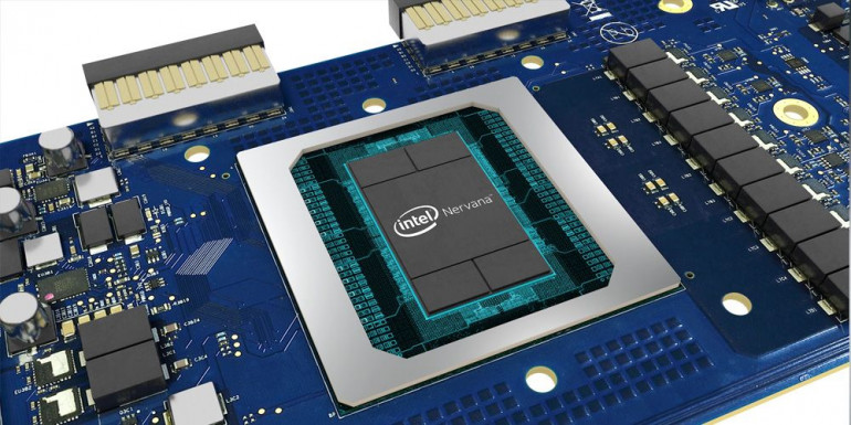 Intel снова крупнейший в мире продавец полупроводников