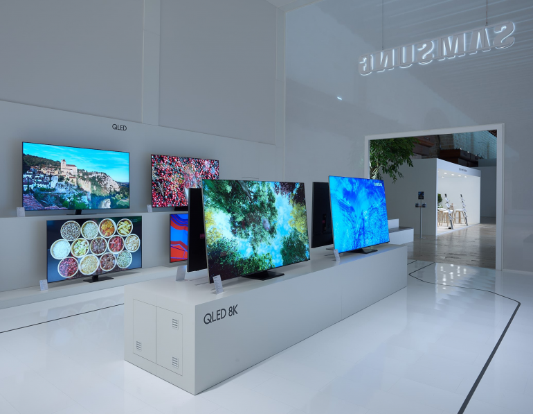 Телевизоры QLED 8K и 4K, обычные телевизоры, звуковые панели - Samsung представляет свое предложение на 2020 год!