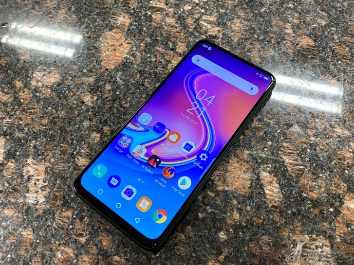 Infinix S5 Pro - смартфон с выдвижной камерой