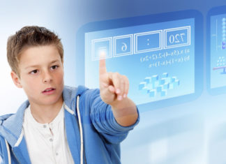 Электроника на службе образования