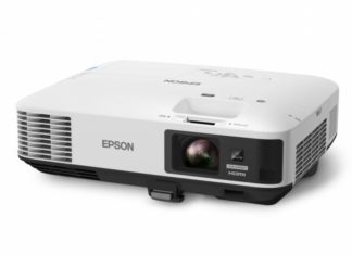 Epson EB-1985WU – впечатляющие возможности беспроводной связи