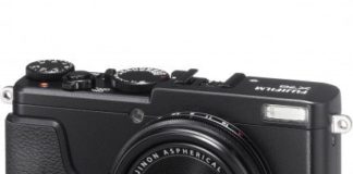 Fujifilm X70