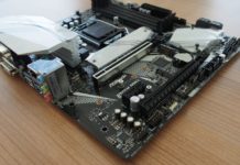 ASRock B365M PRO 4 – экономичная материнская плата без возможности разгона