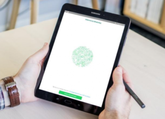 Как установить WhatsApp на планшет?