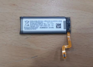 Samsung Galaxy Fold 2 – фото батареи просачиваются