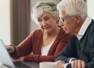 Скільки щомісяця витрачає середньостатистичний пенсіонер із середнього класу у віці 70 років