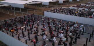 Армія роботизованих телескопів у Техасі змушує зірки відчувати себе ближче, ніж будь-коли.