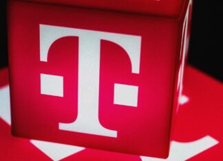 Технології, Політика та Споживчі Тренди: Огляд Тижня